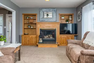 605 W Alden St, Arlington, MN 55307 - Photo 7