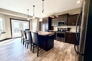 1781 Donavon Dr, Worthington, MN 56187 - Photo 3