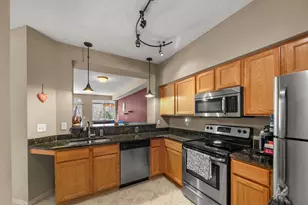 2122 Water Lilly Ln, Eagan, MN 55122 - Photo 13