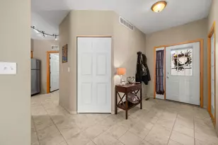 2122 Water Lilly Ln, Eagan, MN 55122 - Photo 3