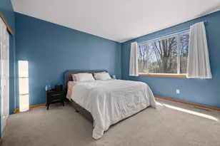 2122 Water Lilly Ln, Eagan, MN 55122 - Photo 17