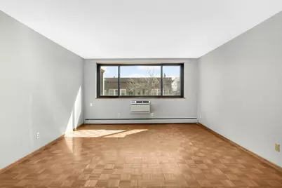 1912 Dupont Avenue S #405, Minneapolis, MN 55403 - Photo 3