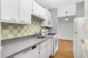 1912 Dupont Ave S, Minneapolis, MN 55403 - Photo 5