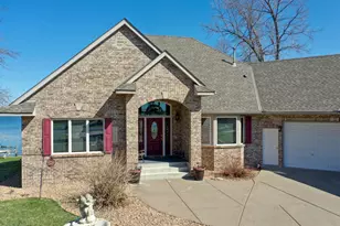 7728 Hilo Ln N, Forest Lake, MN 55025 - Photo 5