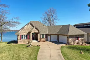 7728 Hilo Ln N, Forest Lake, MN 55025 - Photo 3