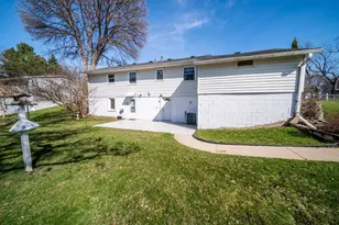 302 19th St SW, Rochester, MN 55902 - Photo 45