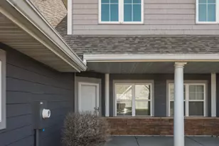 204 Manitoba Ln, Little Canada, MN 55117 - Photo 11