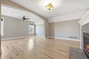 15706 Diamond Way, Apple Valley, MN 55124 - Photo 51