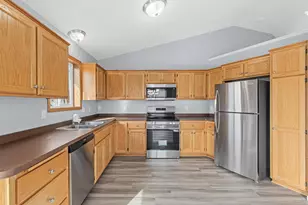 511 Frankfort Way, Waverly, MN 55390 - Photo 13