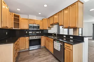 929 Euclid St, Saint Paul, MN 55106 - Photo 11