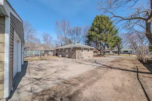 8622 Granada Ave S, Cottage Grove, MN 55016 - Photo 15