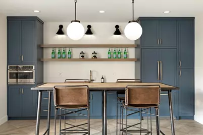 601 Fox Hill Drive, Chanhassen, MN 55317 - Photo 5