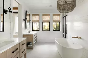 601 Fox Hill Dr, Chanhassen, MN 55317 - Photo 7