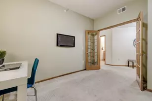 2550 38th Ave NE, Saint Paul, MN 55421 - Photo 11
