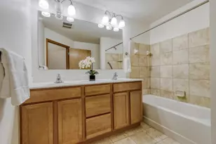 2550 38th Ave NE, Saint Paul, MN 55421 - Photo 17