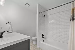 6667 Kingsview Ln N, Maple Grove, MN 55311 - Photo 17