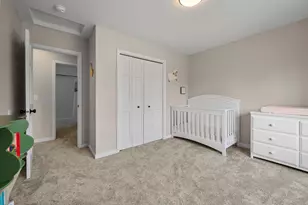 6667 Kingsview Ln N, Maple Grove, MN 55311 - Photo 15