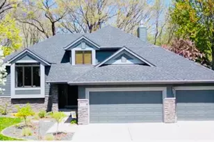 7832 18th St N, Oakdale, MN 55128 - Photo 33