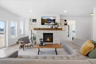 905 Gavin Pass, Hudson, WI 54016 - Photo 7