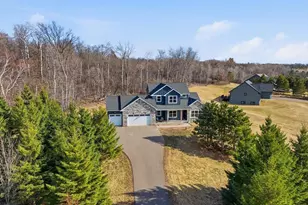 905 Gavin Pass, Hudson, WI 54016 - Photo 1