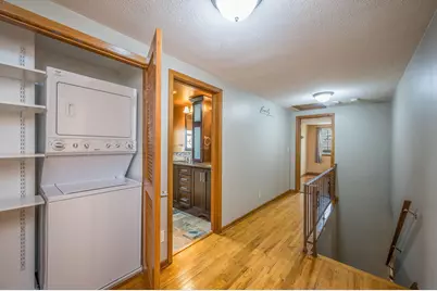 328 S Redwood Drive, Mankato, MN 56001 - Photo 33