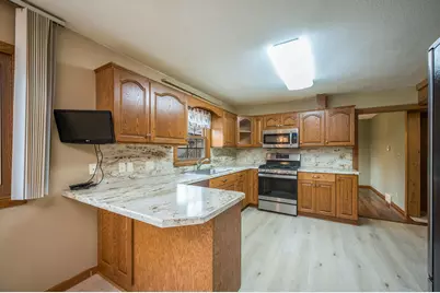 328 S Redwood Drive, Mankato, MN 56001 - Photo 19