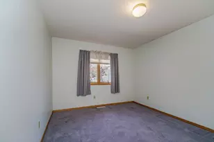 2334 Pinewood Dr, Shakopee, MN 55379 - Photo 21