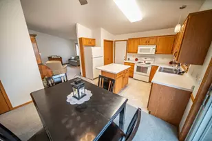 2104 McQuillan Ct SE, Rochester, MN 55904 - Photo 13