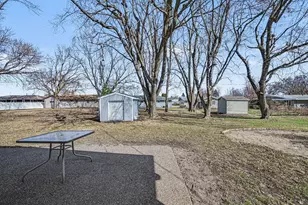 363 N Waterville Ave, Le Center, MN 56057 - Photo 17