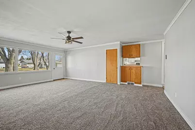 363 N Waterville Avenue, Le Center, MN 56057 - Photo 15