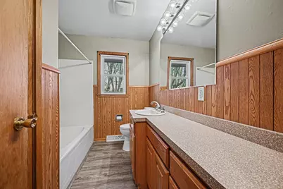 363 N Waterville Avenue, Le Center, MN 56057 - Photo 13