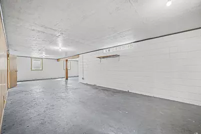 363 N Waterville Avenue, Le Center, MN 56057 - Photo 17