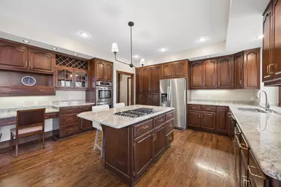 6565 Cherokee Trail W, Eden Prairie, MN 55344 - Photo 3