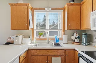 1320 9th Ave SE, Saint Cloud, MN 56304 - Photo 7