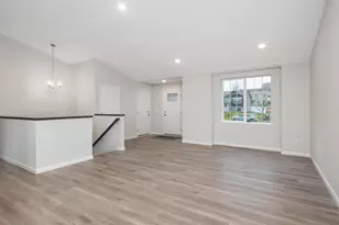 648 Hawthorne Ln, Watertown, MN 55388 - Photo 5