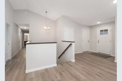 648 Hawthorne Lane, Watertown, MN 55388 - Photo 7