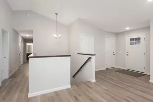 648 Hawthorne Ln, Watertown, MN 55388 - Photo 7