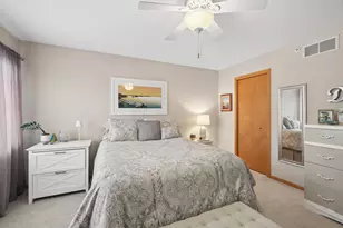 18195 Warbler Ln, Eden Prairie, MN 55346 - Photo 19