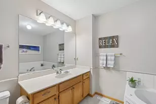 18195 Warbler Ln, Eden Prairie, MN 55346 - Photo 23