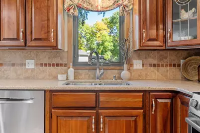 10710 36th Place N, Plymouth, MN 55441 - Photo 17