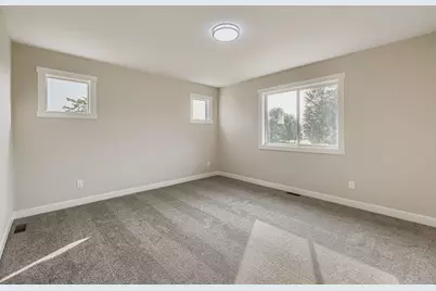 2117 Cleveland Way S, Cambridge, MN 55008 - Photo 13