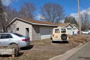 15 W 3rd St, Rush City, MN 55069 - Photo 3