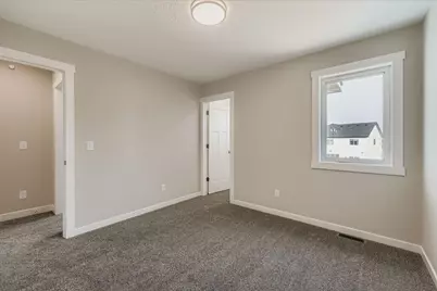 2123 Cleveland Way S, Cambridge, MN 55008 - Photo 19