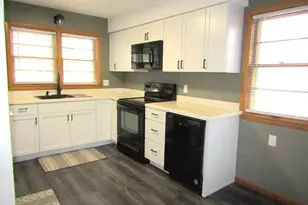 1202 N 5th St, Montevideo, MN 56265 - Photo 5