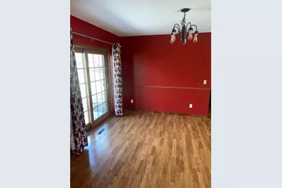 905 Larson Drive, Zumbrota, MN 55992 - Photo 5