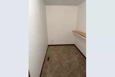 905 Larson Drive, Zumbrota, MN 55992 - Photo 21