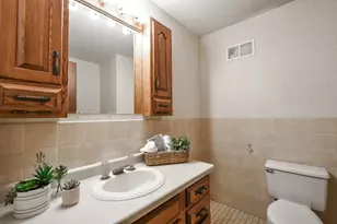 905 Larson Dr, Zumbrota, MN 55992 - Photo 15