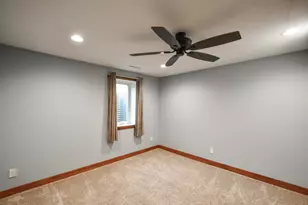 905 Larson Dr, Zumbrota, MN 55992 - Photo 25