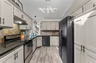 11009 Rhode Island Cir N, Champlin, MN 55316 - Photo 11