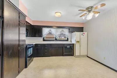 2662 1st Avenue E, North Saint Paul, MN 55109 - Photo 3